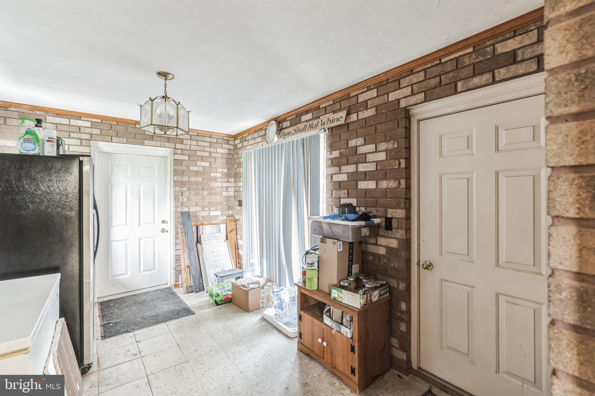 PIGEON HILLS - Residential