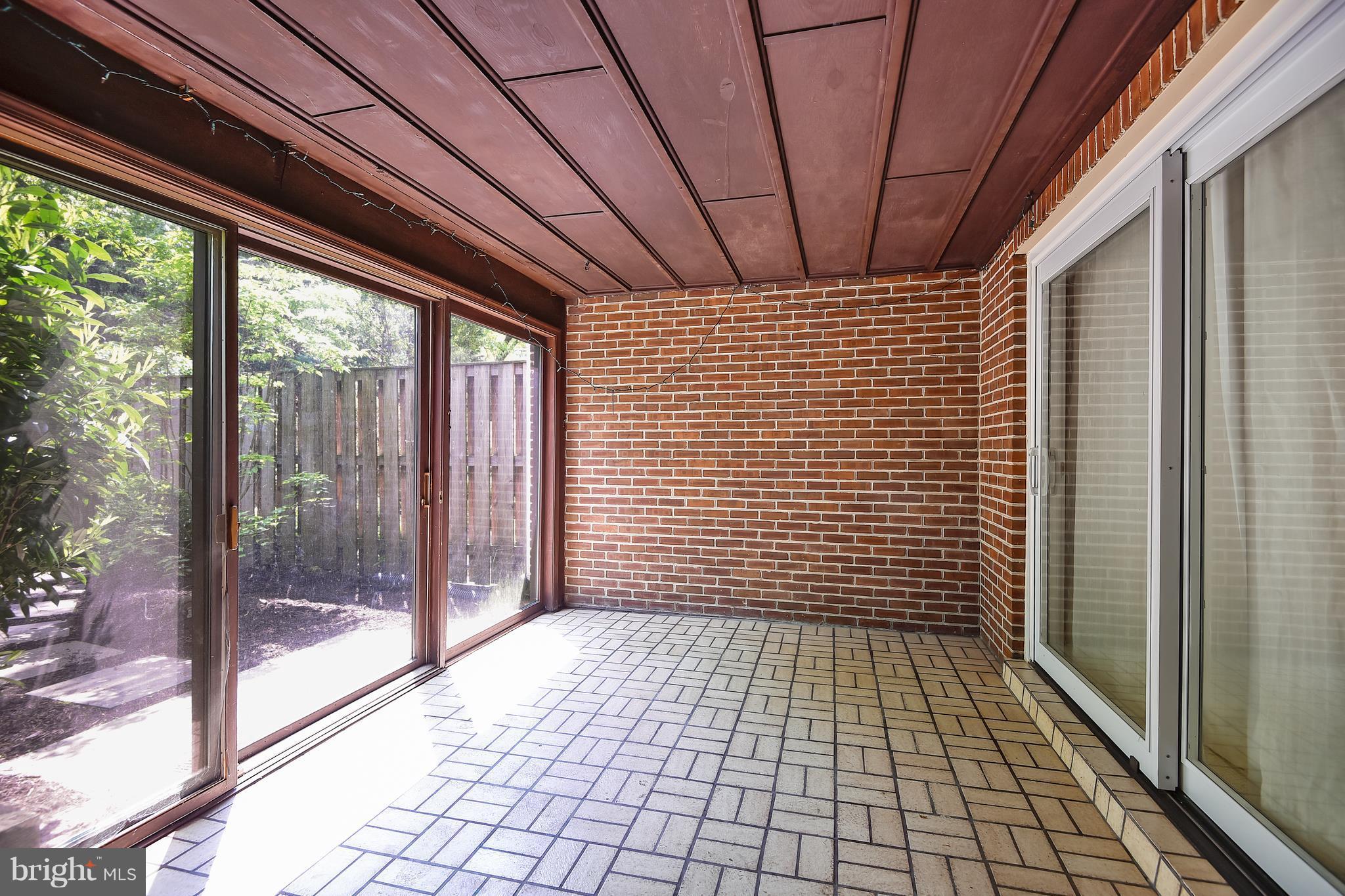 CHARLESBROOKE - Residential