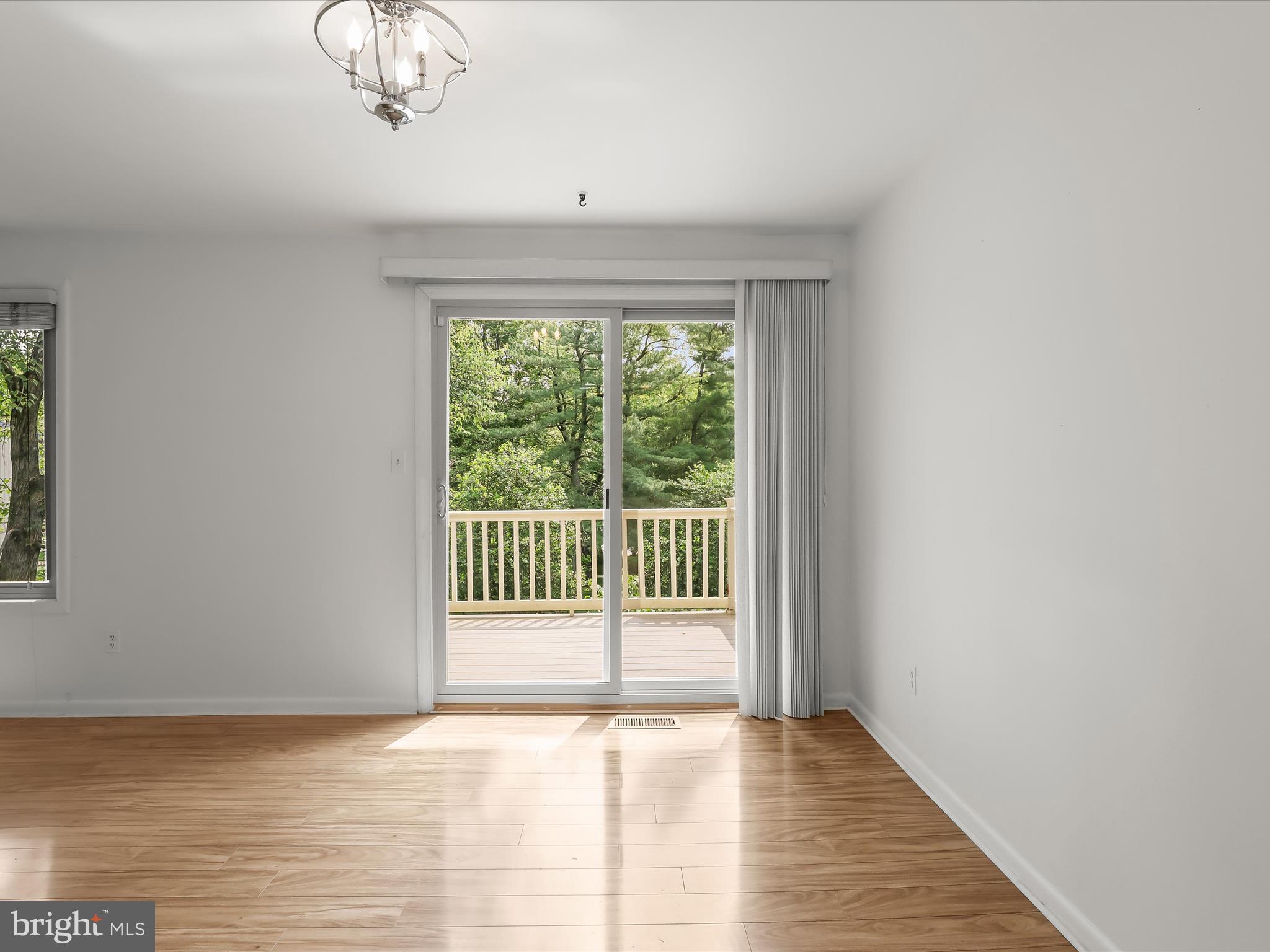 DONCASTER VILLAGE - Residential