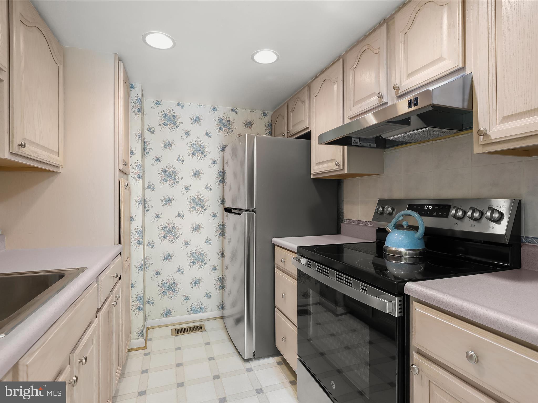 DONCASTER VILLAGE - Residential