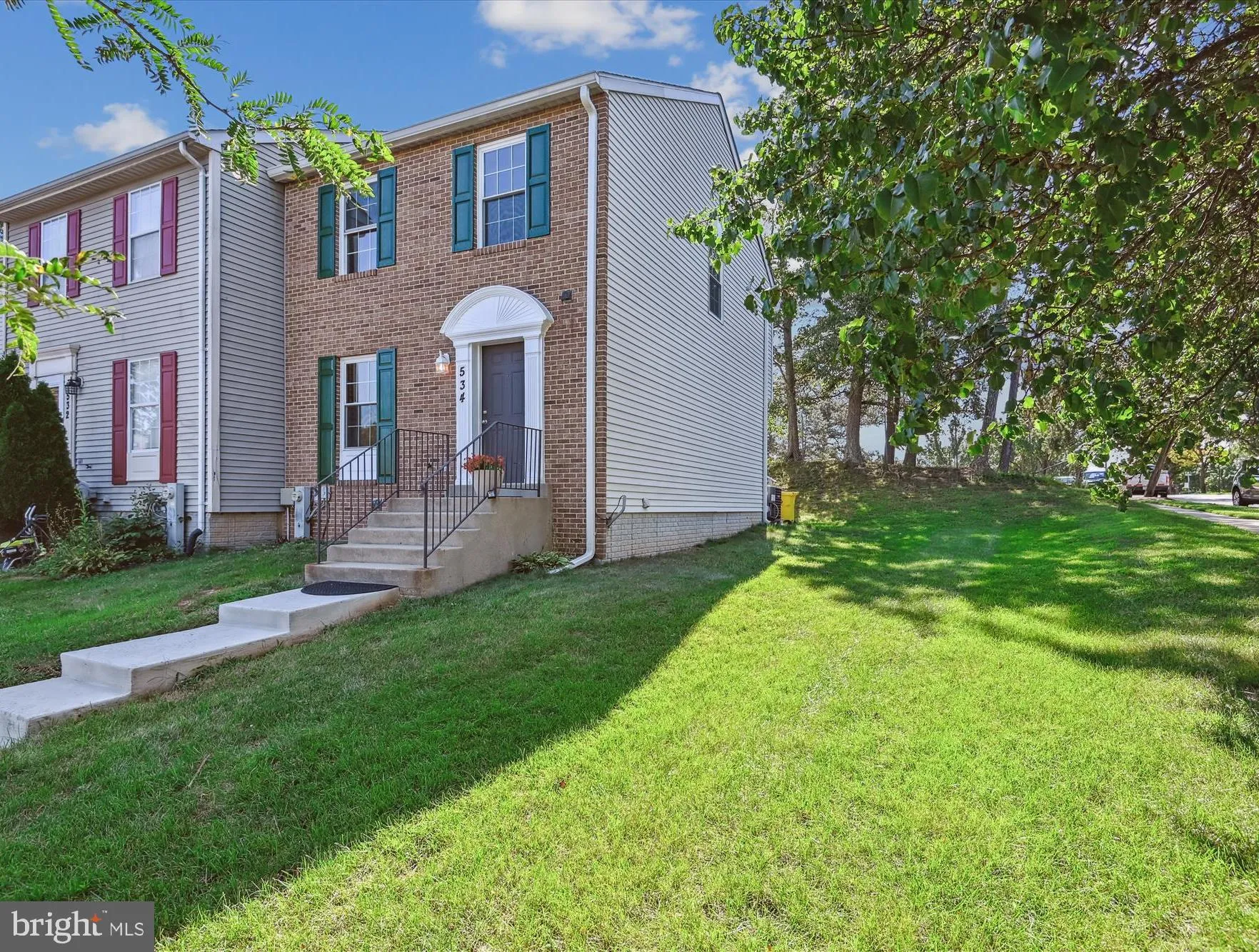 Odenton, Maryland 21113, United States, 3 Bedrooms Bedrooms, ,4 BathroomsBathrooms,Residential,Contingent,199987