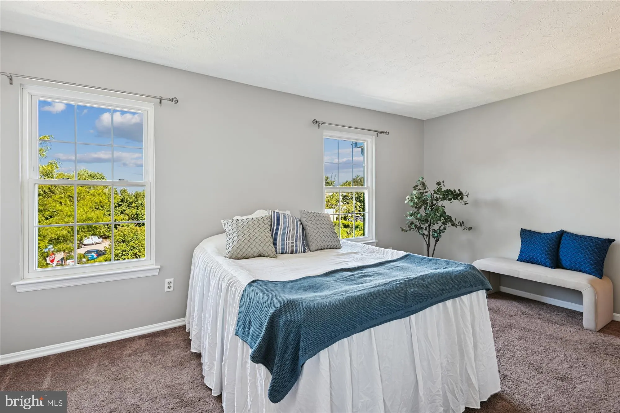 Odenton, Maryland 21113, United States, 3 Bedrooms Bedrooms, ,4 BathroomsBathrooms,Residential,Contingent,199987