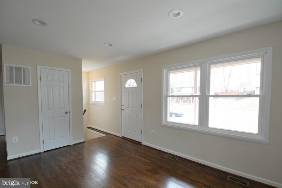 DALE CITY - Residential