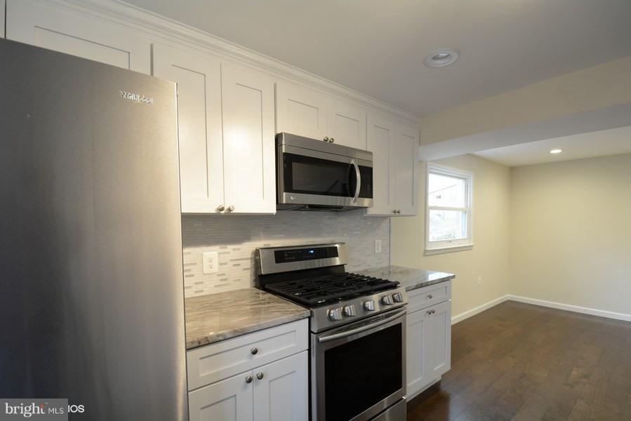 DALE CITY - Residential