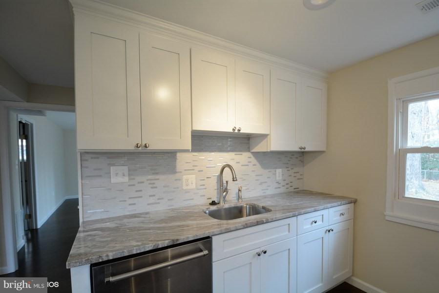 DALE CITY - Residential