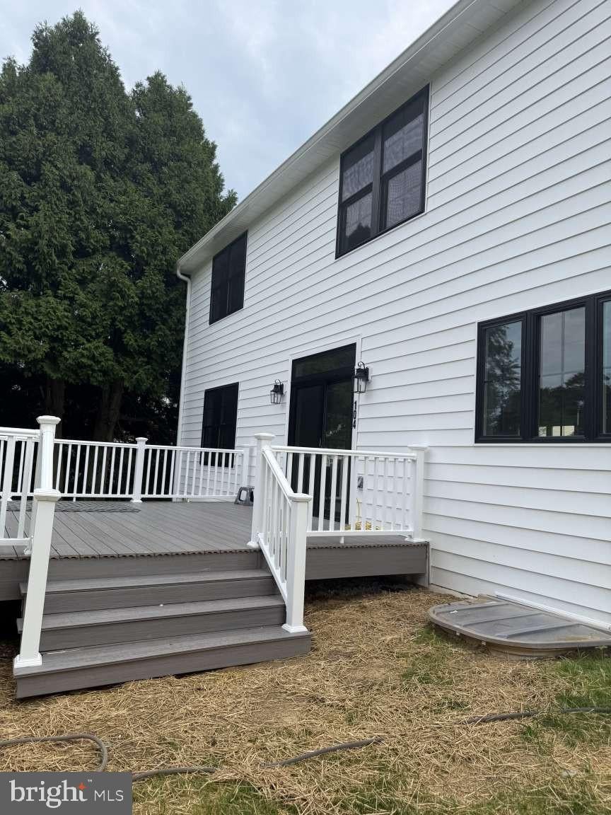 104 PINE TREE ROAD