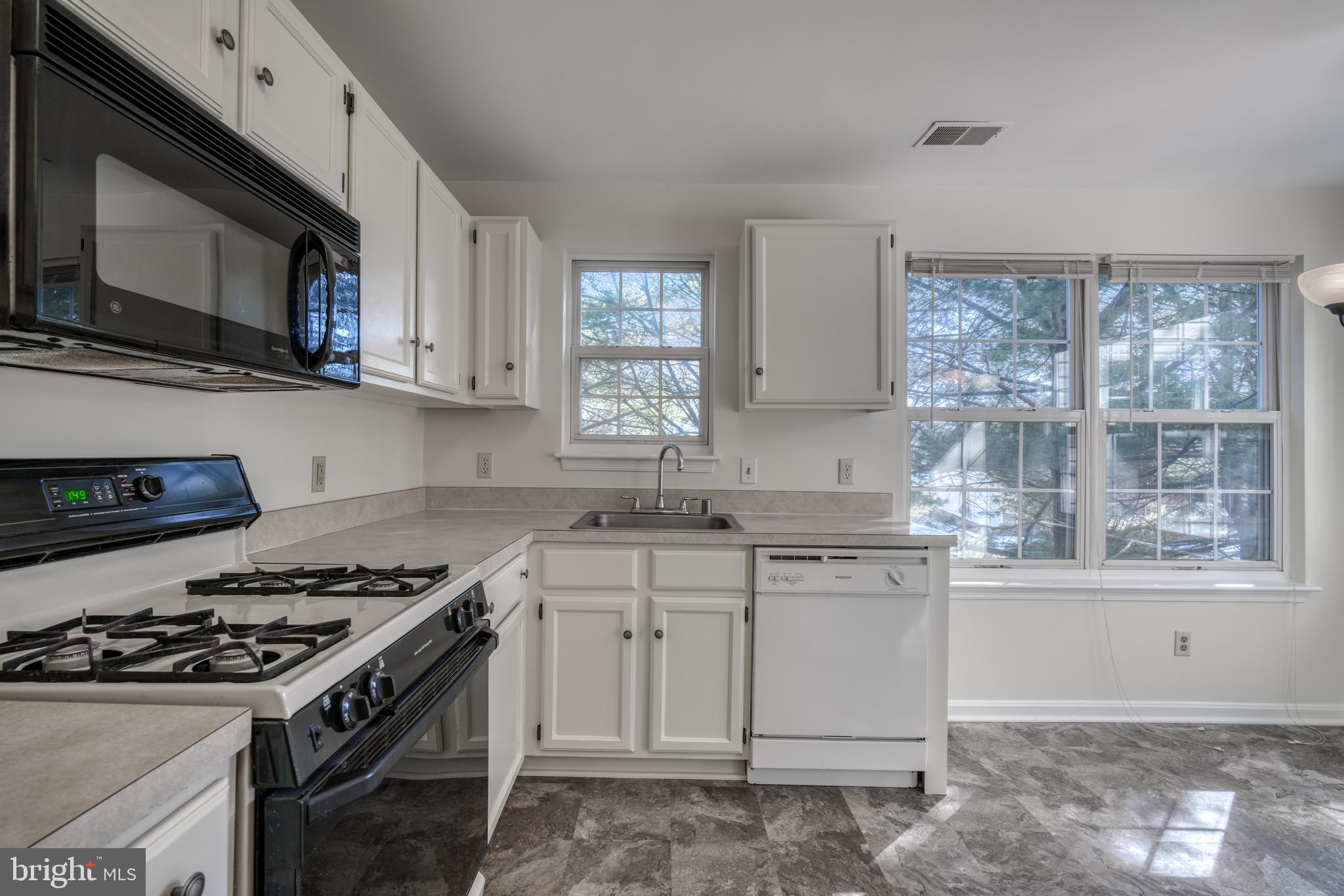 TAYLOR RIDGE - Residential