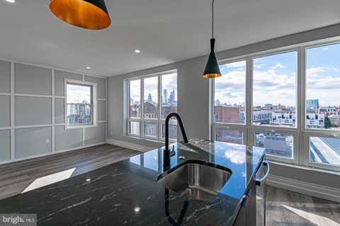 Condo For Rent - 526 Brown Street #UNIT 206<br/> PHILADELPHIA, PA 19123