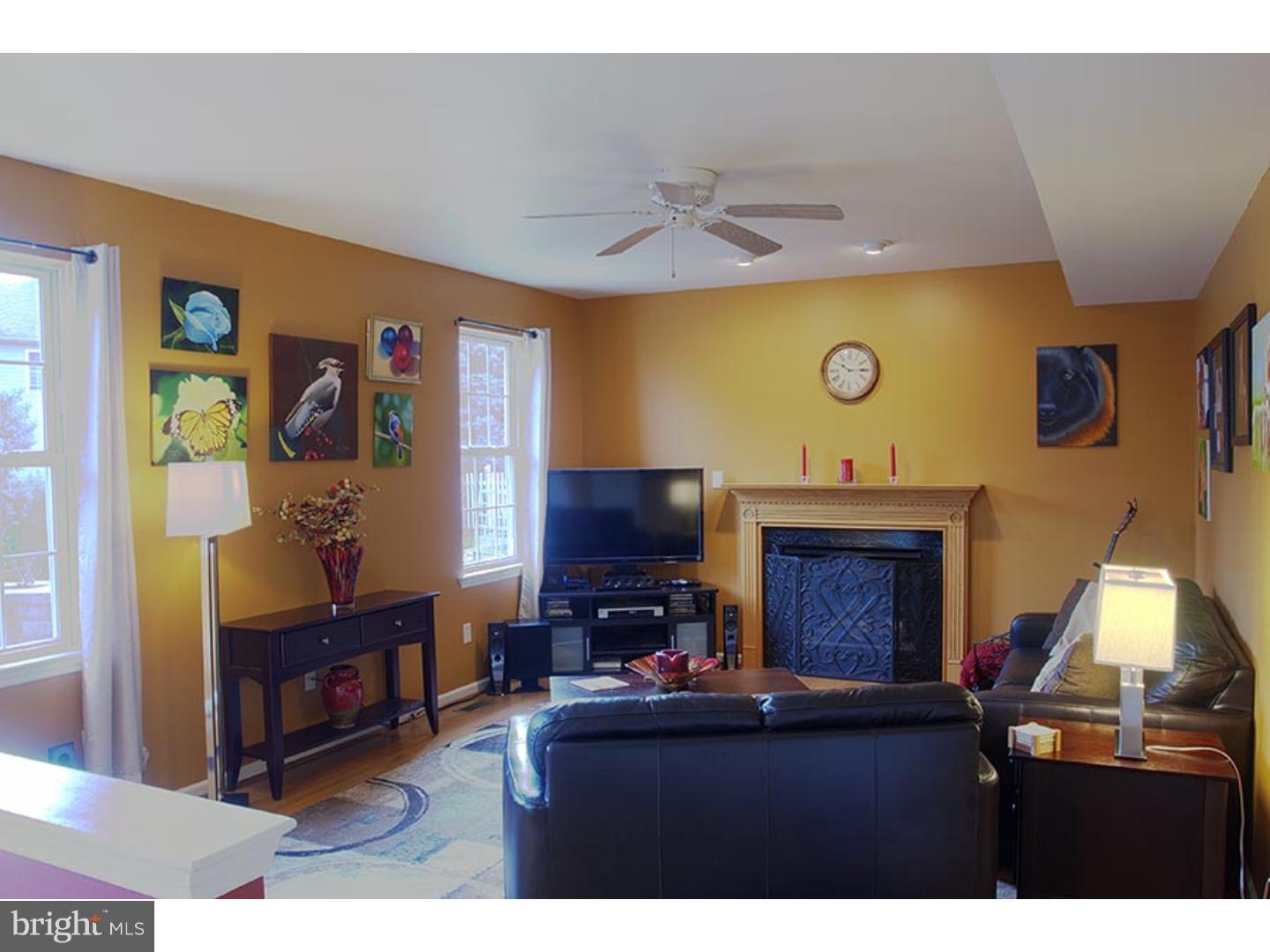 OAK MEADOWS - Residential