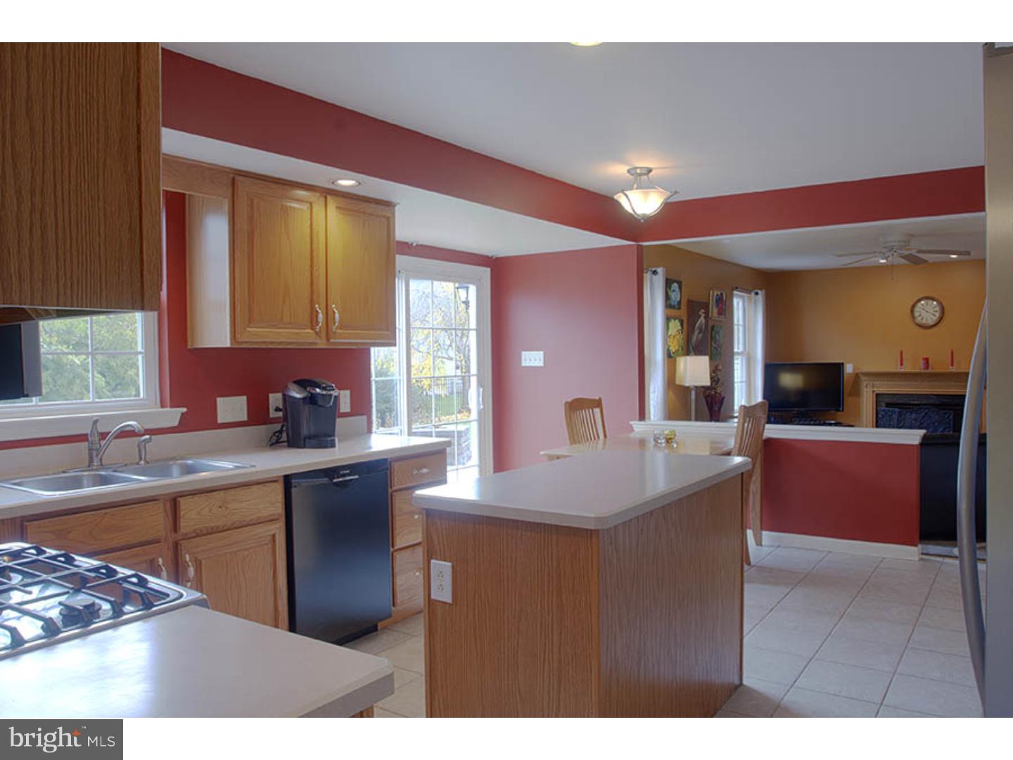 OAK MEADOWS - Residential