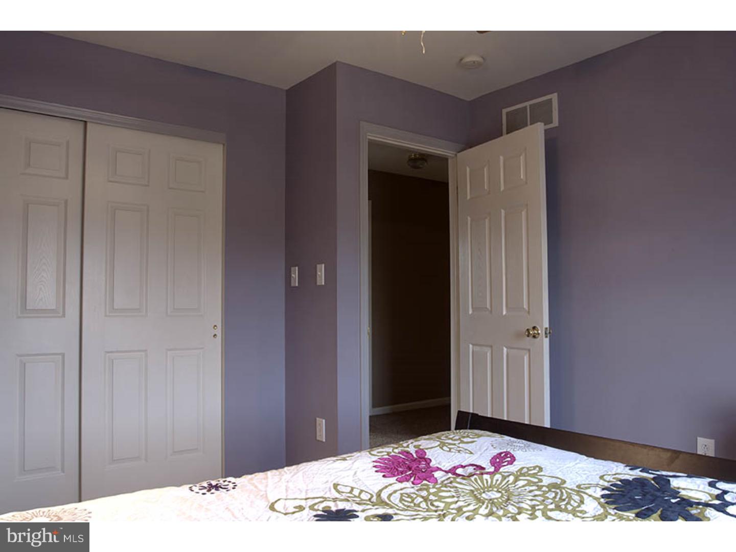 OAK MEADOWS - Residential