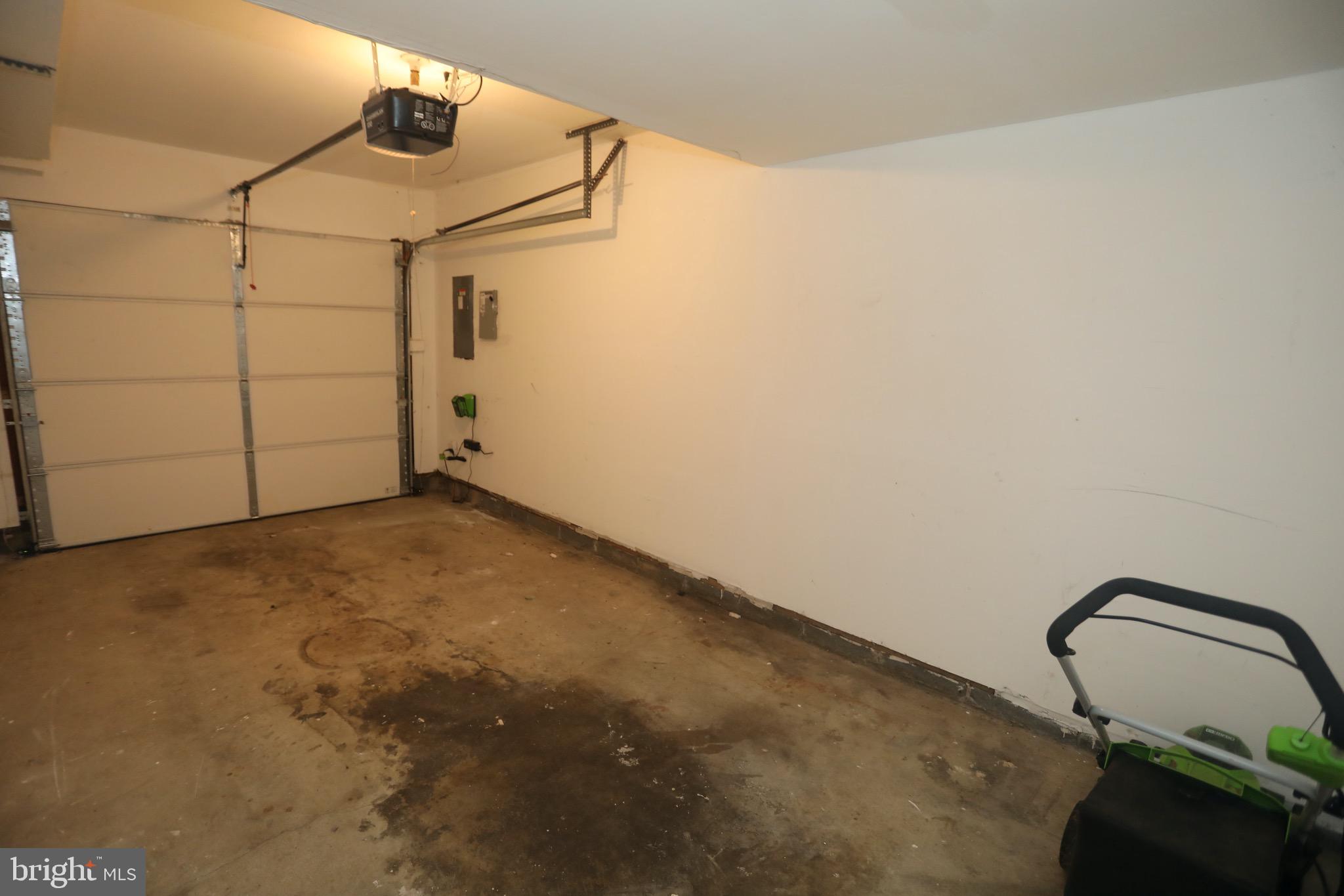 ENFIELD CHASE - Residential Lease