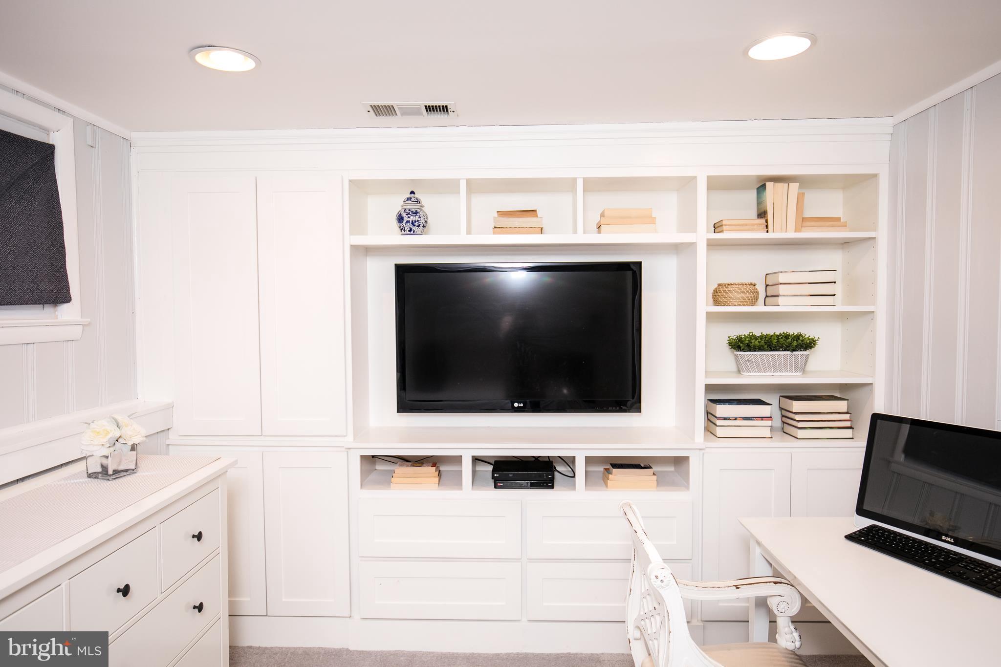 SEVERNA GARDENS - Residential