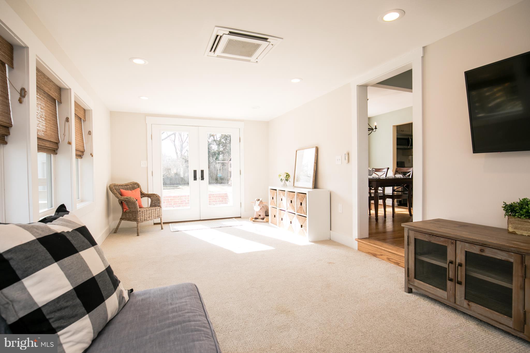 SEVERNA GARDENS - Residential