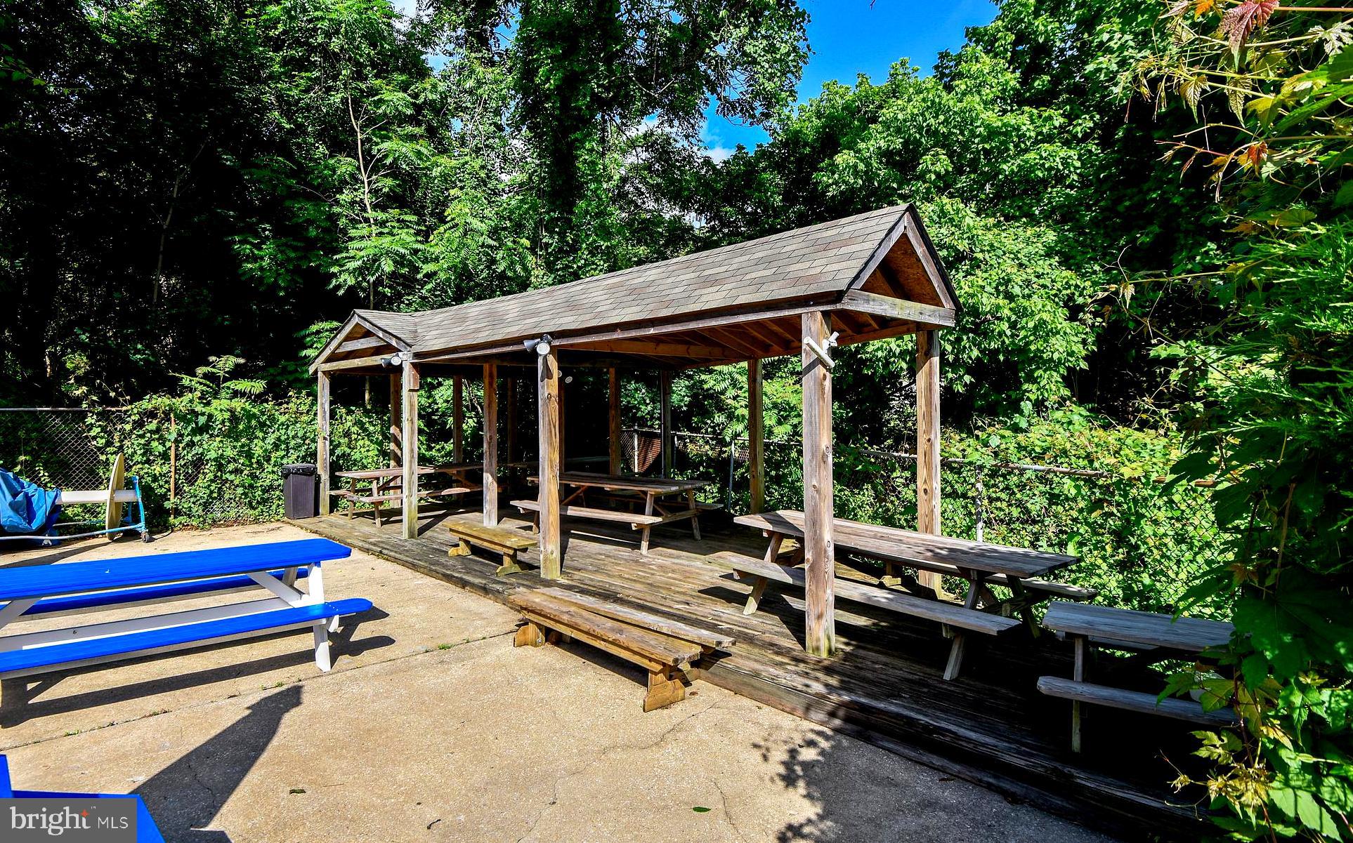 ADMIRAL HEIGHTS - Residential