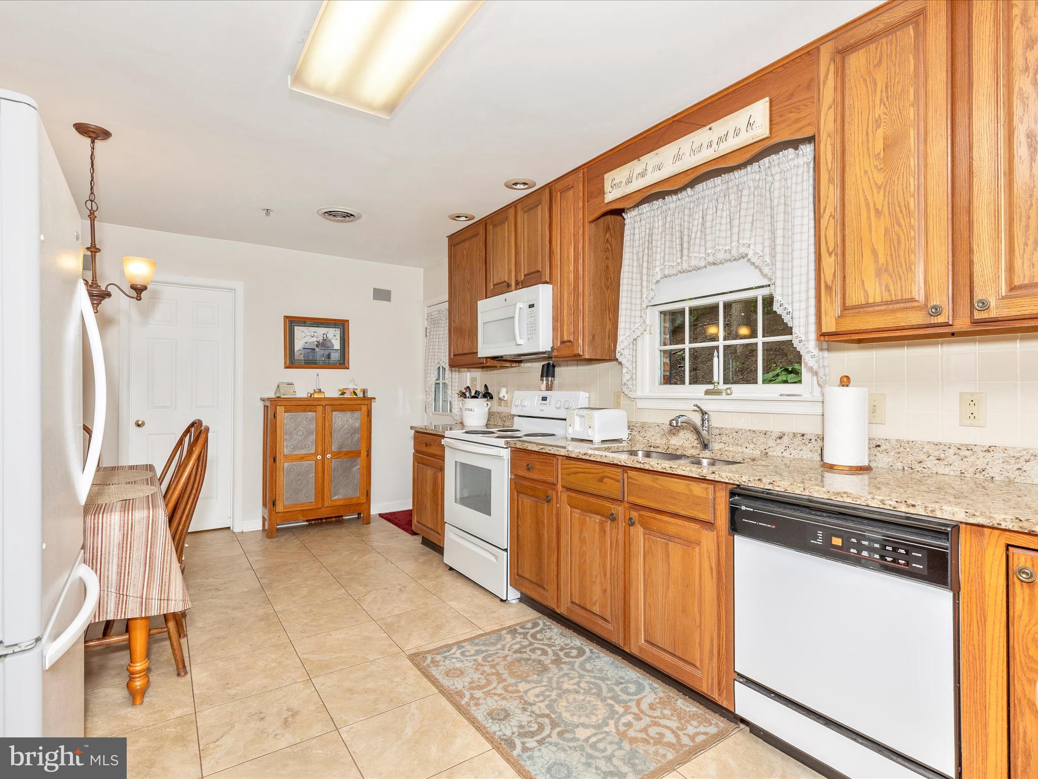 SPRINGDALE VILLAGE - Residential Lease