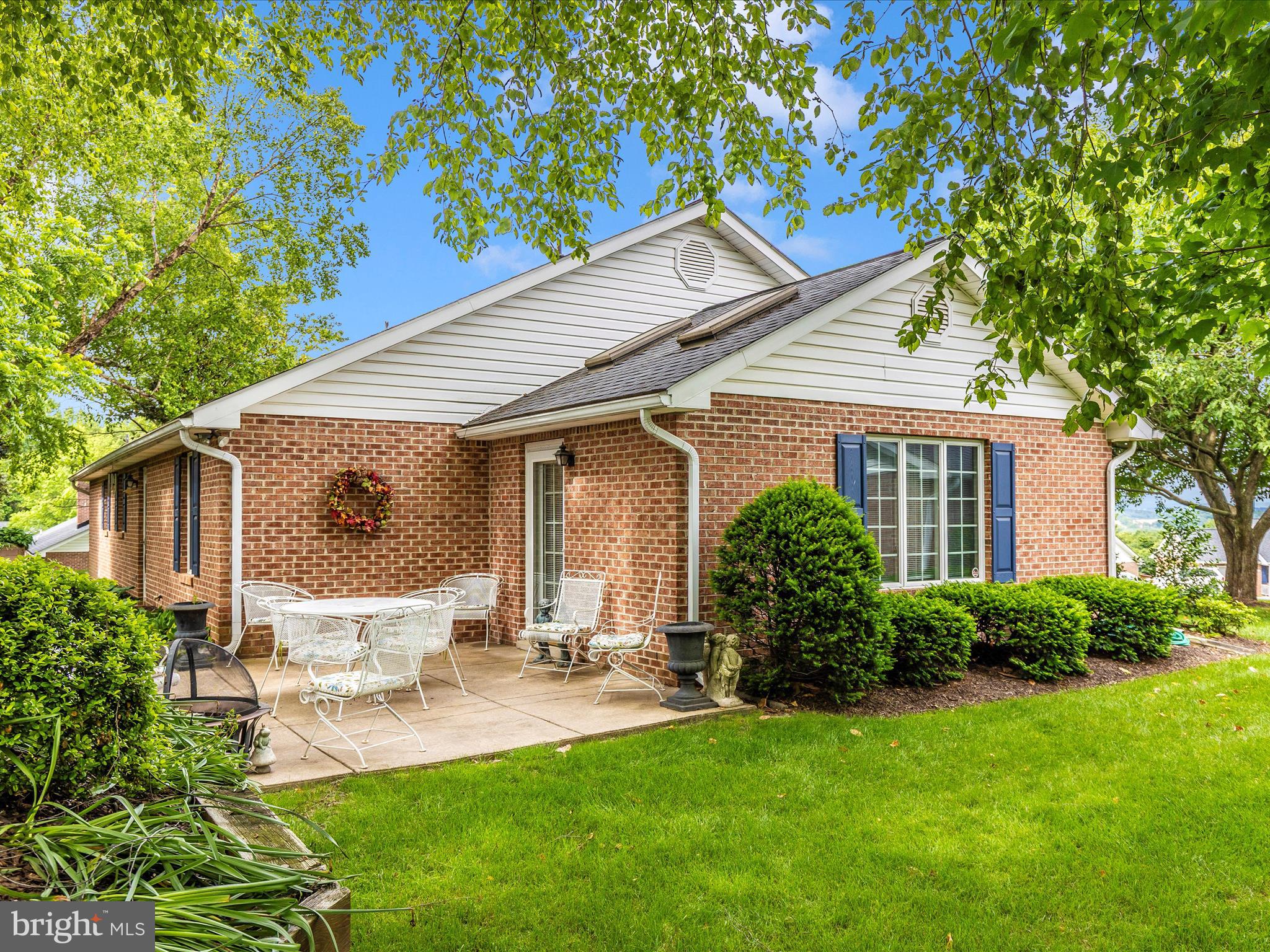 SPRINGDALE VILLAGE - Residential Lease