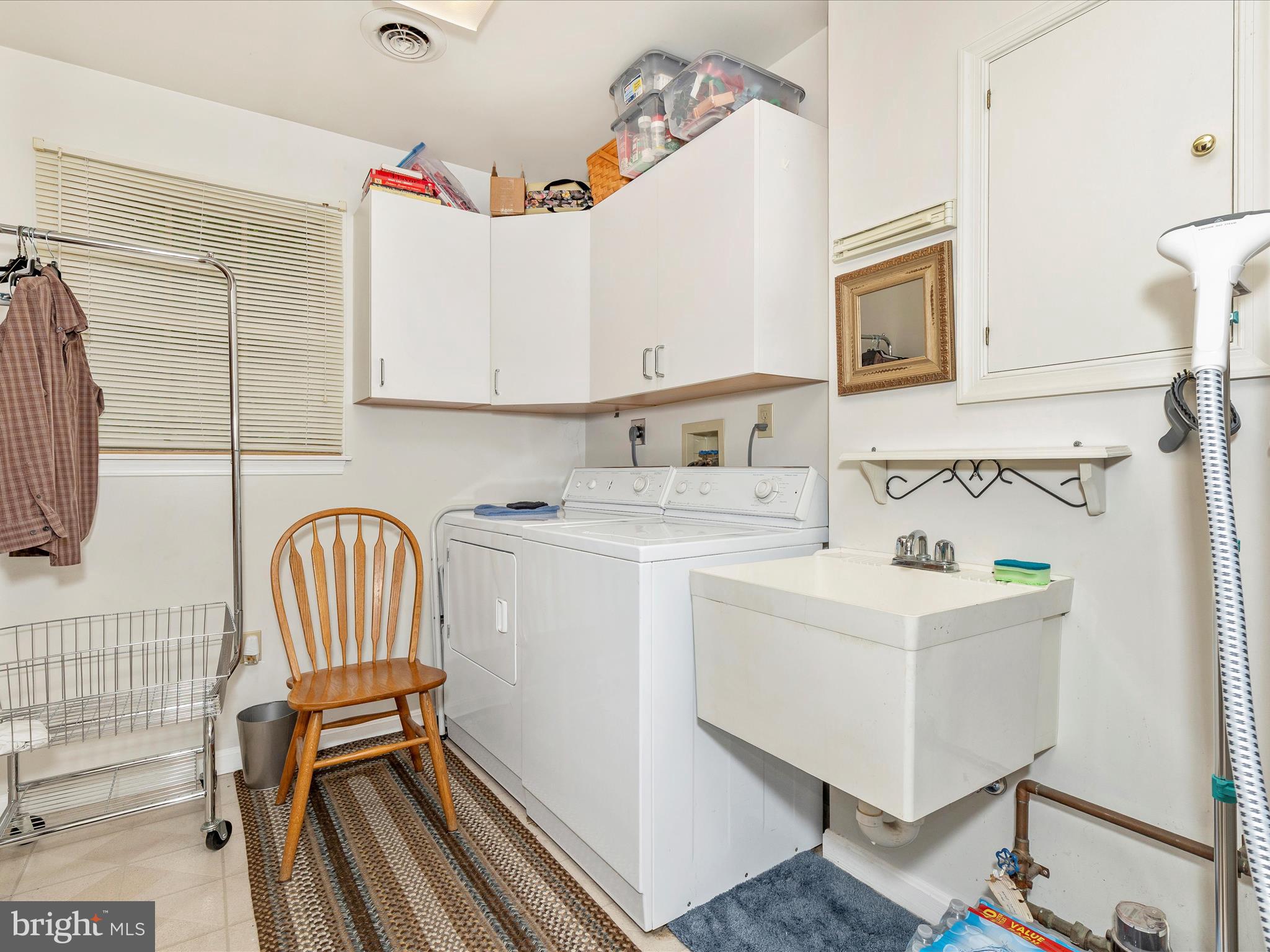 SPRINGDALE VILLAGE - Residential Lease