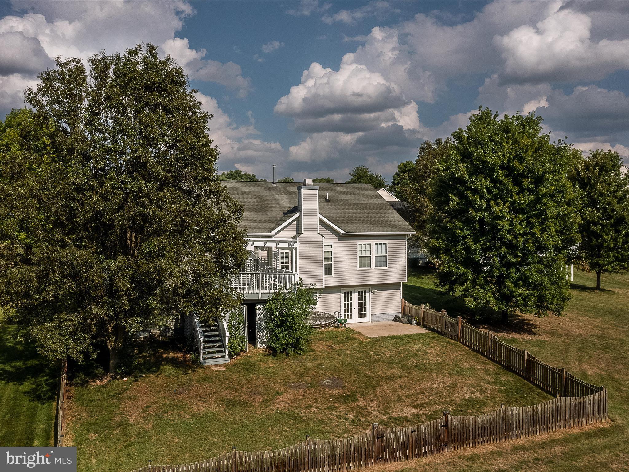 STONEBRIDGE - Residential