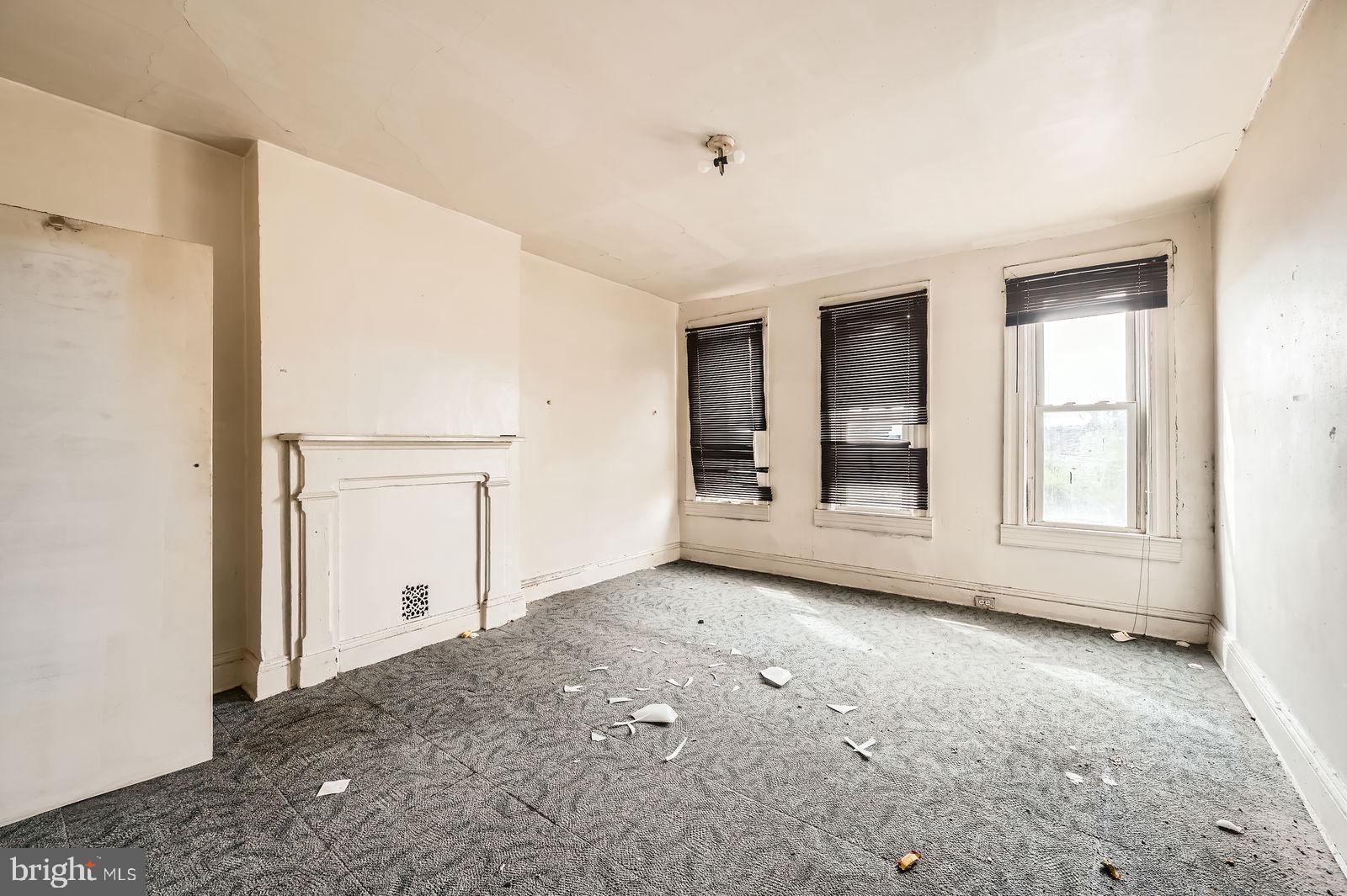 FRANKLIN SQUARE HISTORIC DISTRICT - Residential