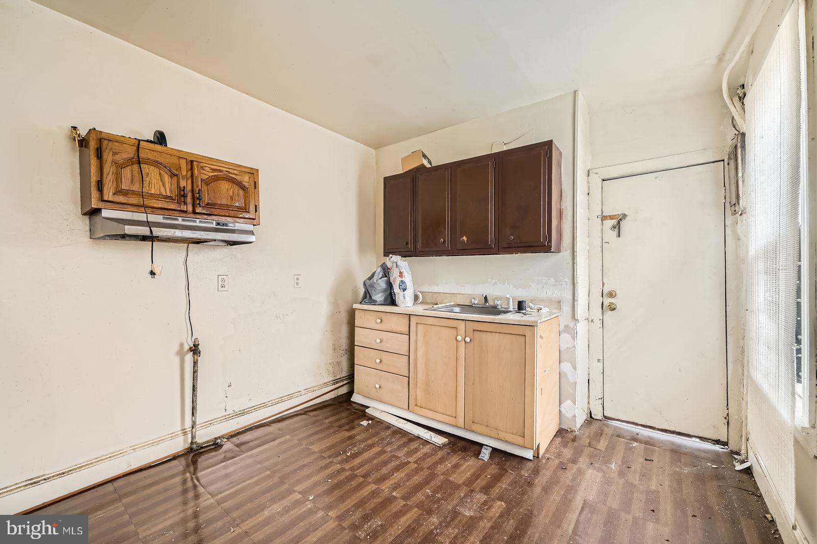 FRANKLIN SQUARE HISTORIC DISTRICT - Residential