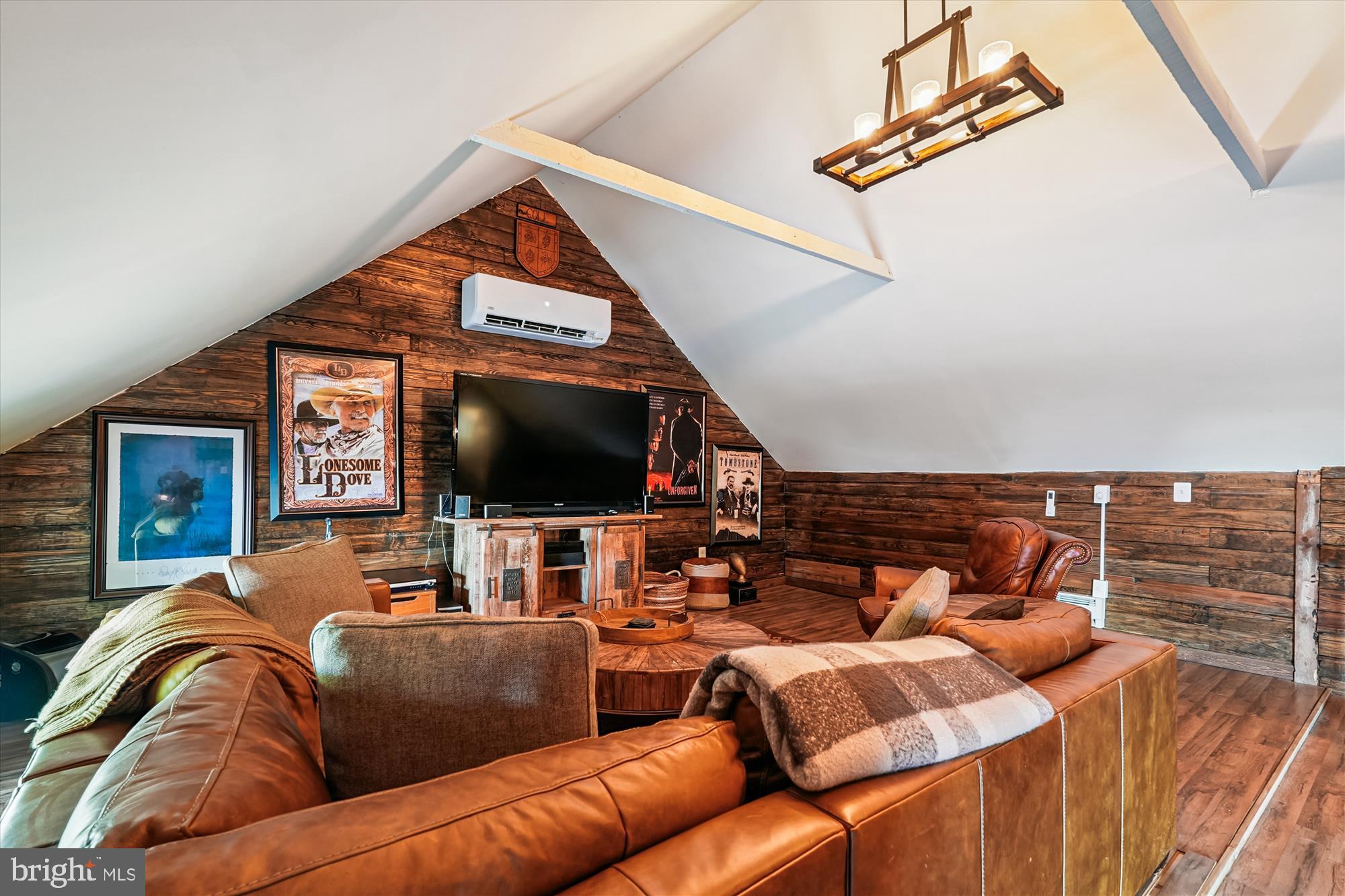 ASHBURN - Residential