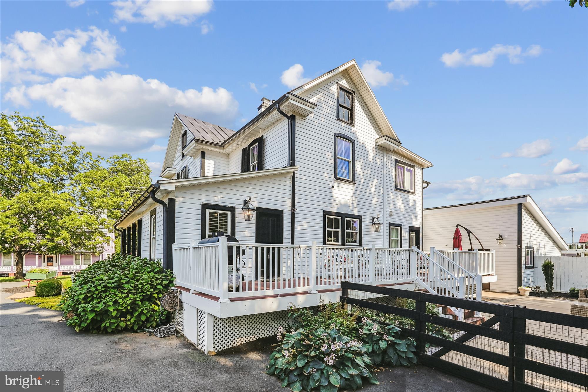 ASHBURN - Residential