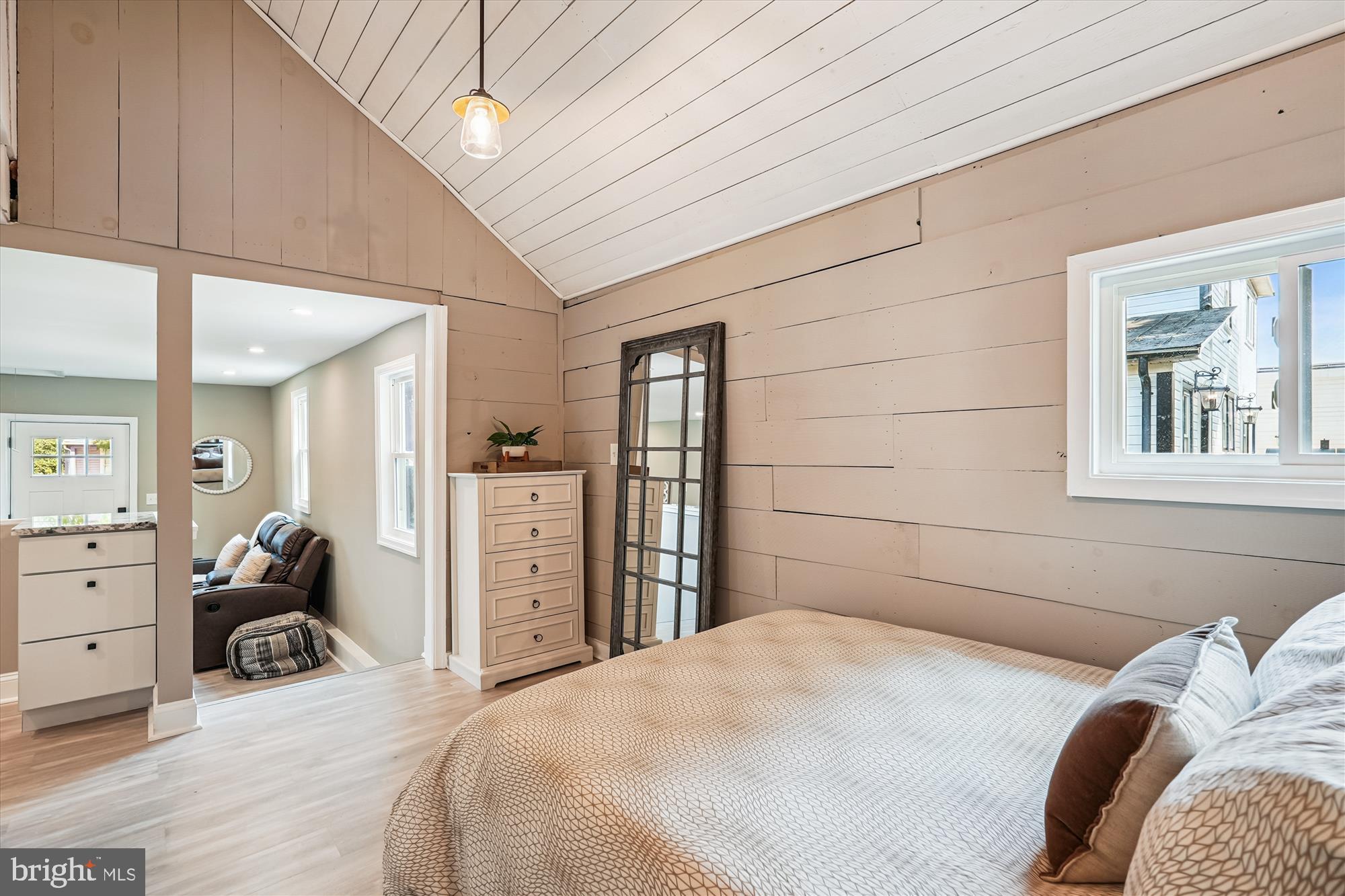 ASHBURN - Residential