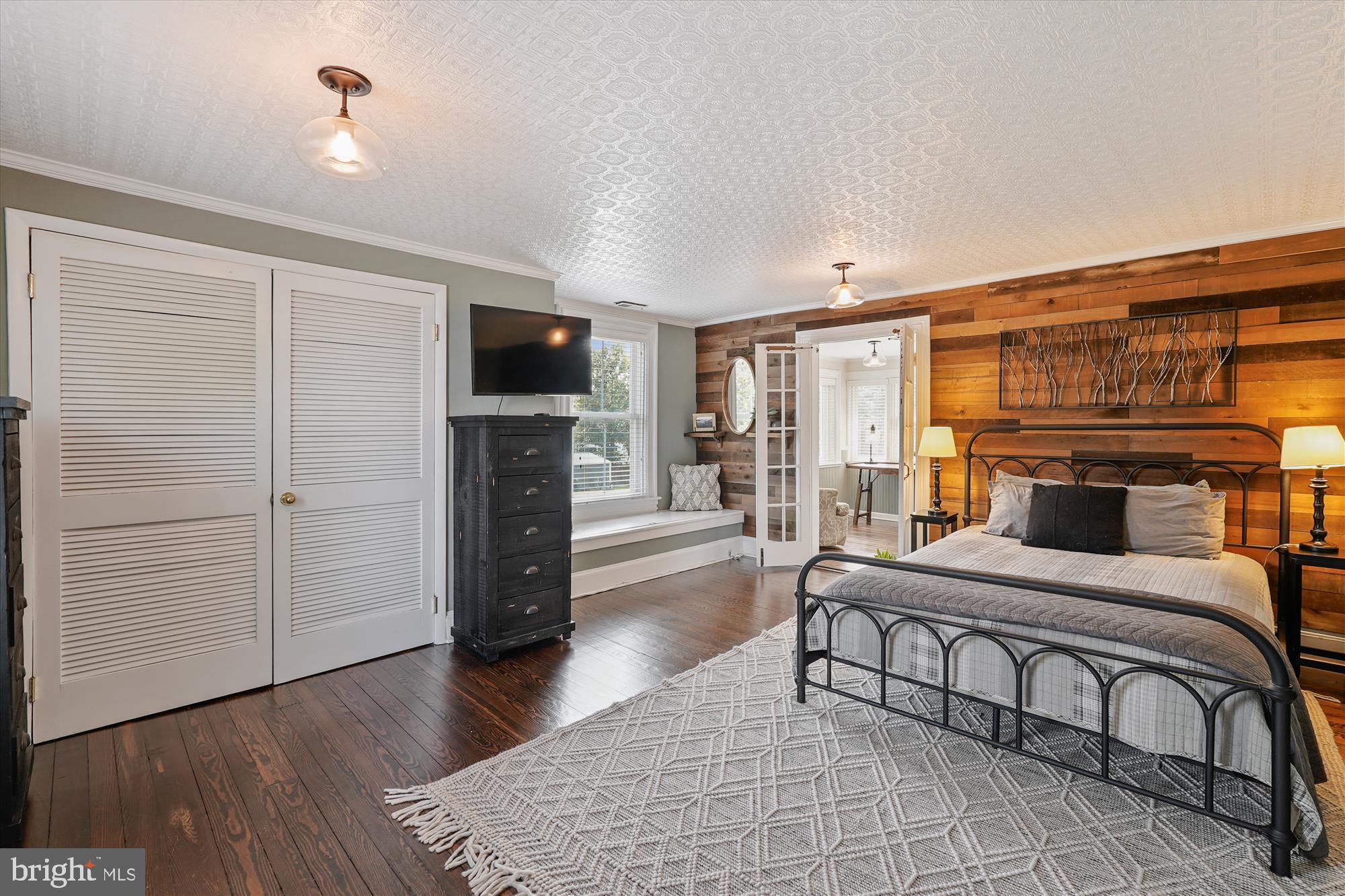 ASHBURN - Residential