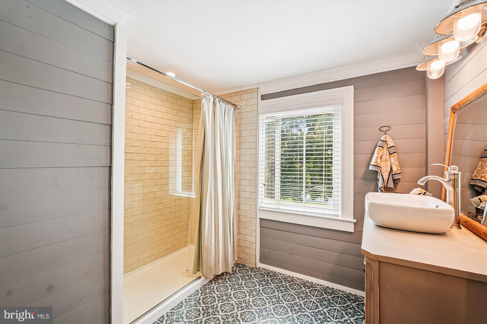 ASHBURN - Residential