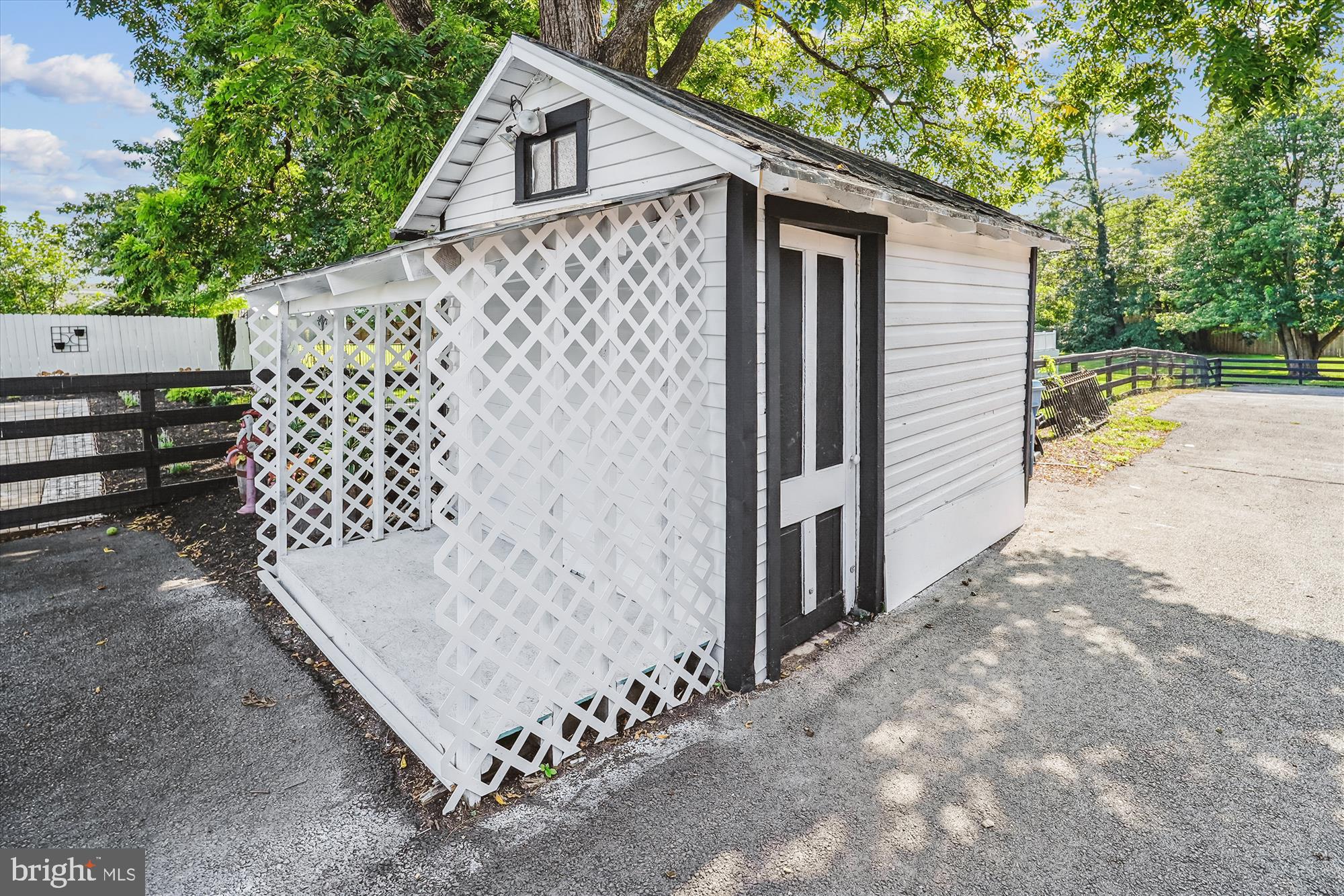 ASHBURN - Residential