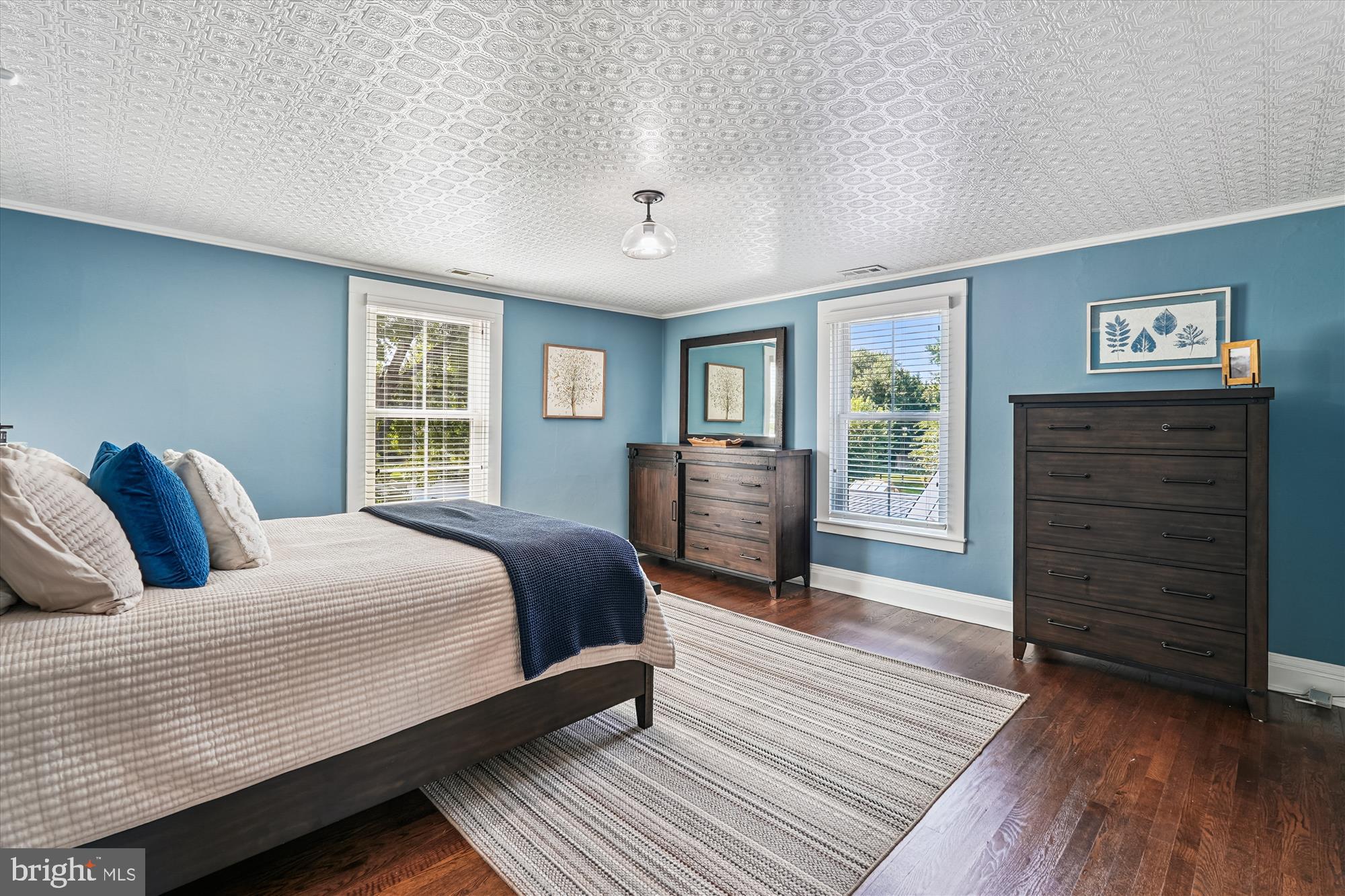 ASHBURN - Residential