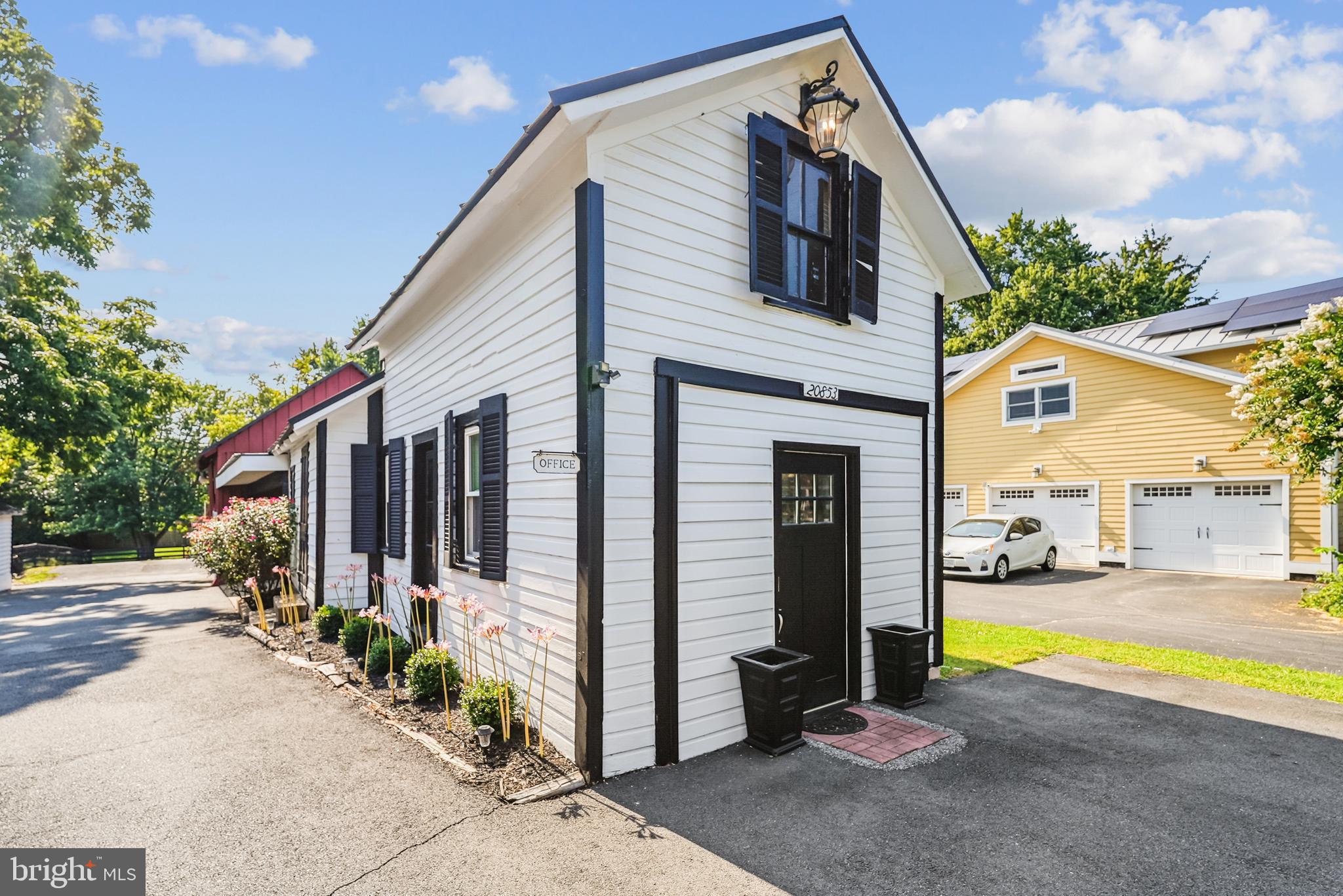 ASHBURN - Residential