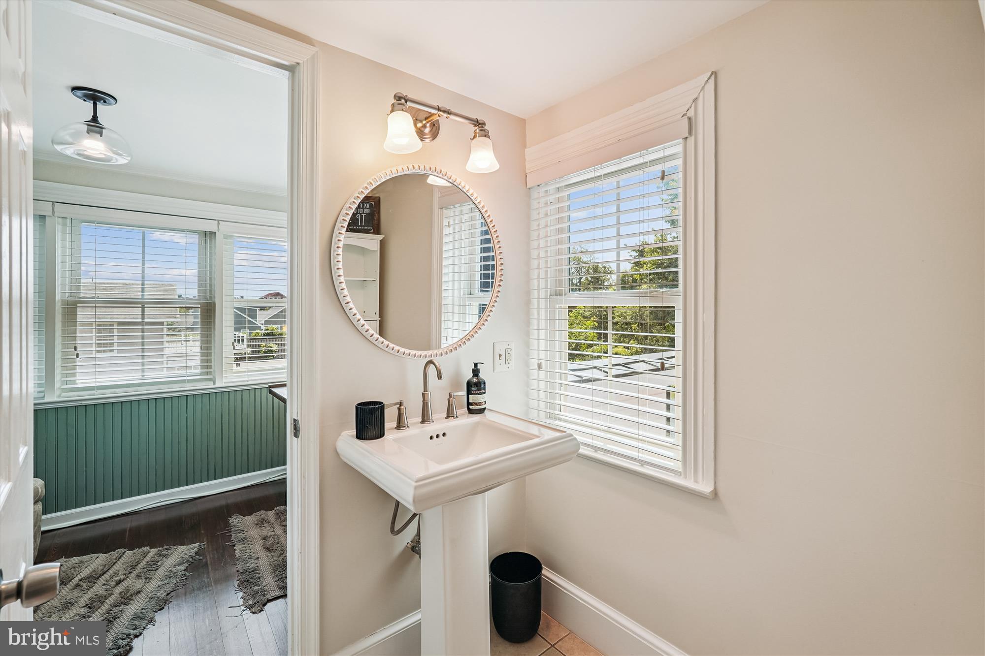 ASHBURN - Residential