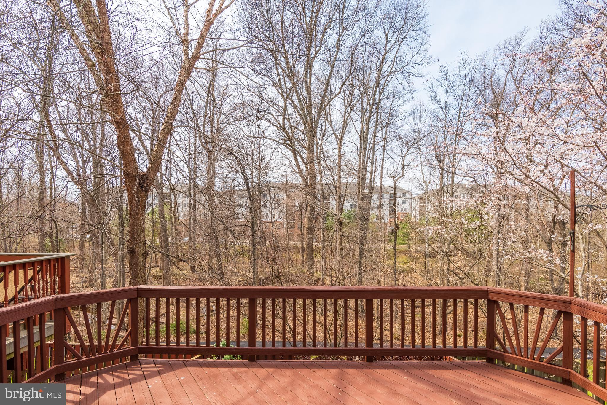 LOWES ISLAND/CASCADES - Residential Lease