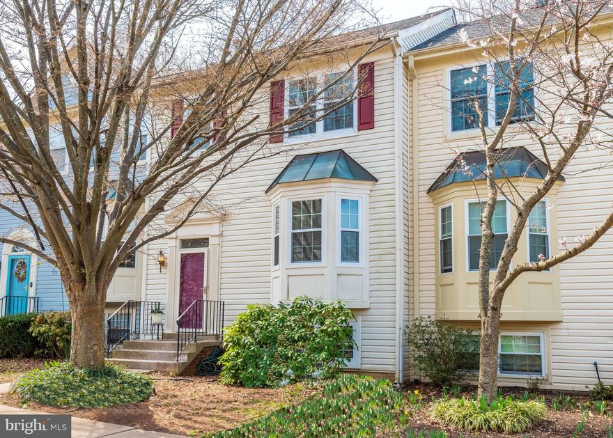 **Stunning Rental in Lowes Island/Cascades – Fully Remodeled in 2022!**  

Backs to serene parkland! This beautifully updated home offers approximately 2,000 finished SF across three sunlit levels. Featuring **3 bedrooms, 3.5 baths, and a thoughtfully designed layout**, this home is move-in ready.  

The **main level** boasts a spacious living room, dining area, and a **spectacular kitchen with a breakfast nook**, all leading to a **private deck overlooking nature**. Upstairs, the **primary suite impresses with its modern design**, accompanied by two additional bedrooms and a stylish hall bath.  

The **versatile lower level** includes a **guest room, full bath, comfortable living area, laundry, and direct access to a charming fenced backyard with a patio**—perfect for relaxing or entertaining.  

Enjoy **unassigned parking and abundant HOA amenities**, including a pool, tennis courts, playgrounds, and scenic walking trails. **No pets, no smoking. Available April 1. HOA fee covered by the landlord.**  

A perfect place to call home—don’t miss this exceptional rental opportunity!