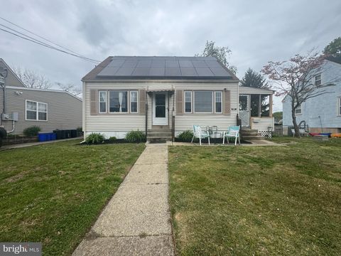 615 W LINCOLN AVENUE MAGNOLIA NJ 08049