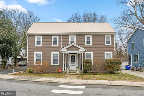 Homes For Sale - 24 W David Street<br/> FREDERICA, DE 19946