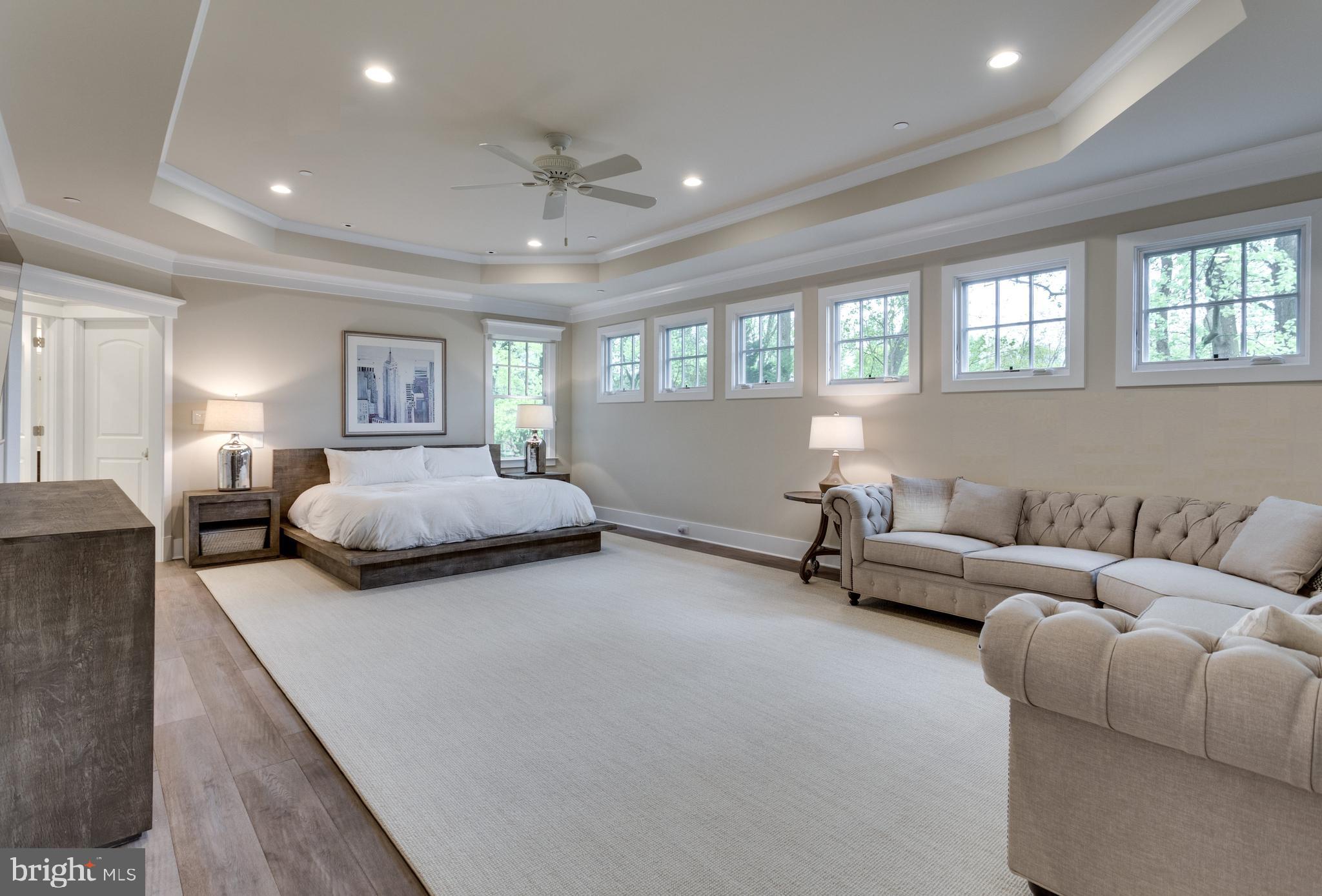 KENWOOD PARK - Residential