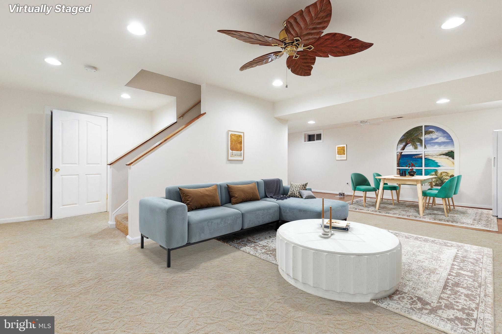 VILLAGE OF RIVER HILL - Residential