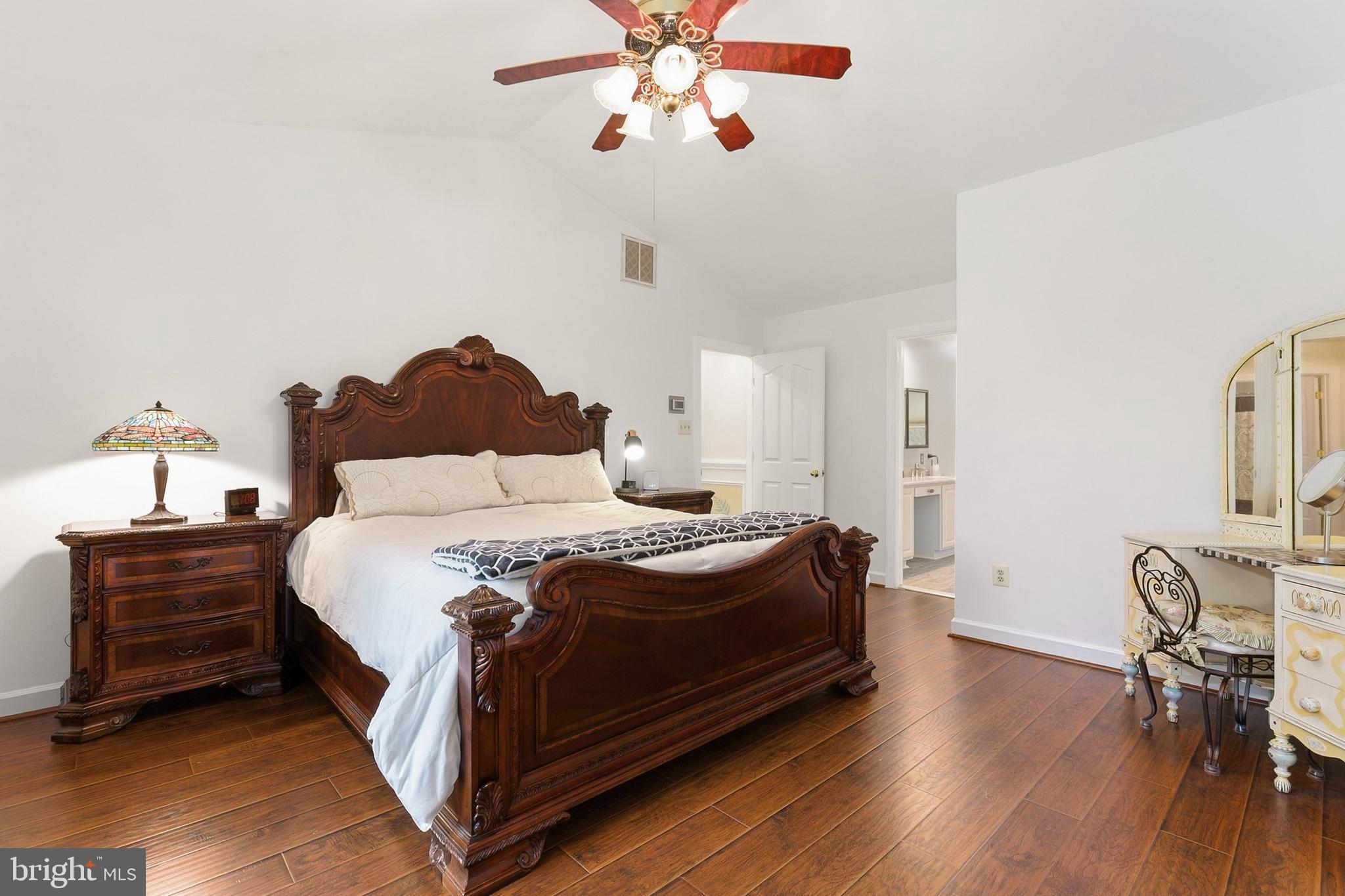 VILLAGE OF RIVER HILL - Residential