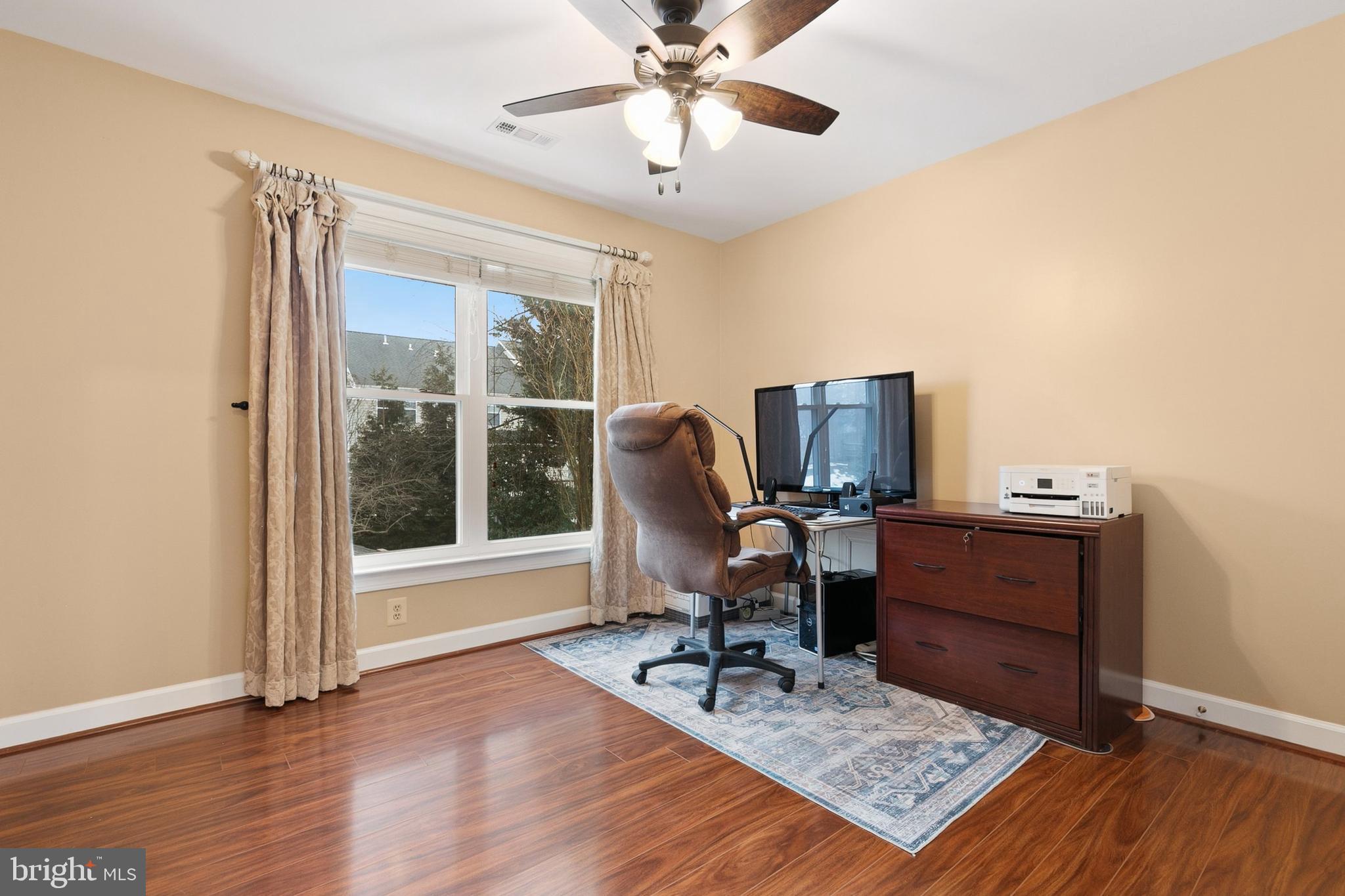 VILLAGE OF RIVER HILL - Residential