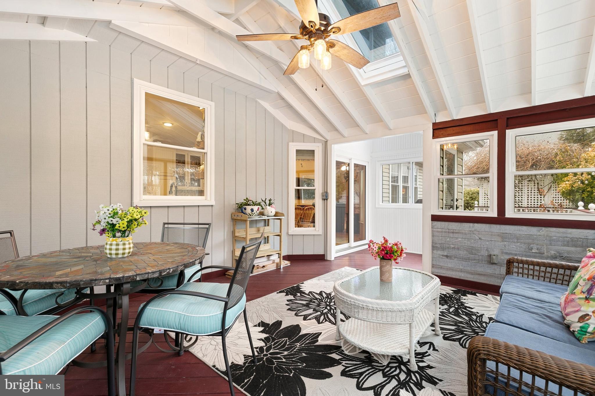 VILLAGE OF RIVER HILL - Residential