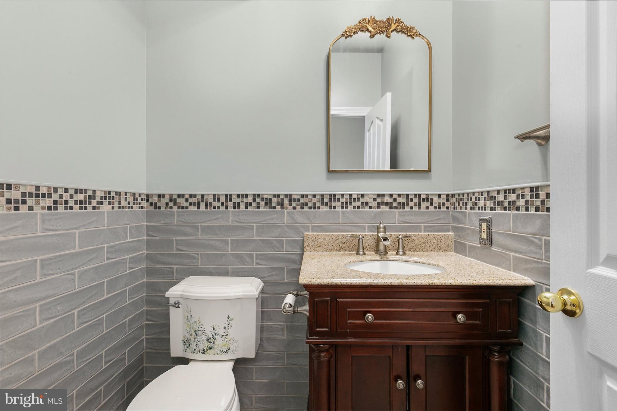 VILLAGE OF RIVER HILL - Residential