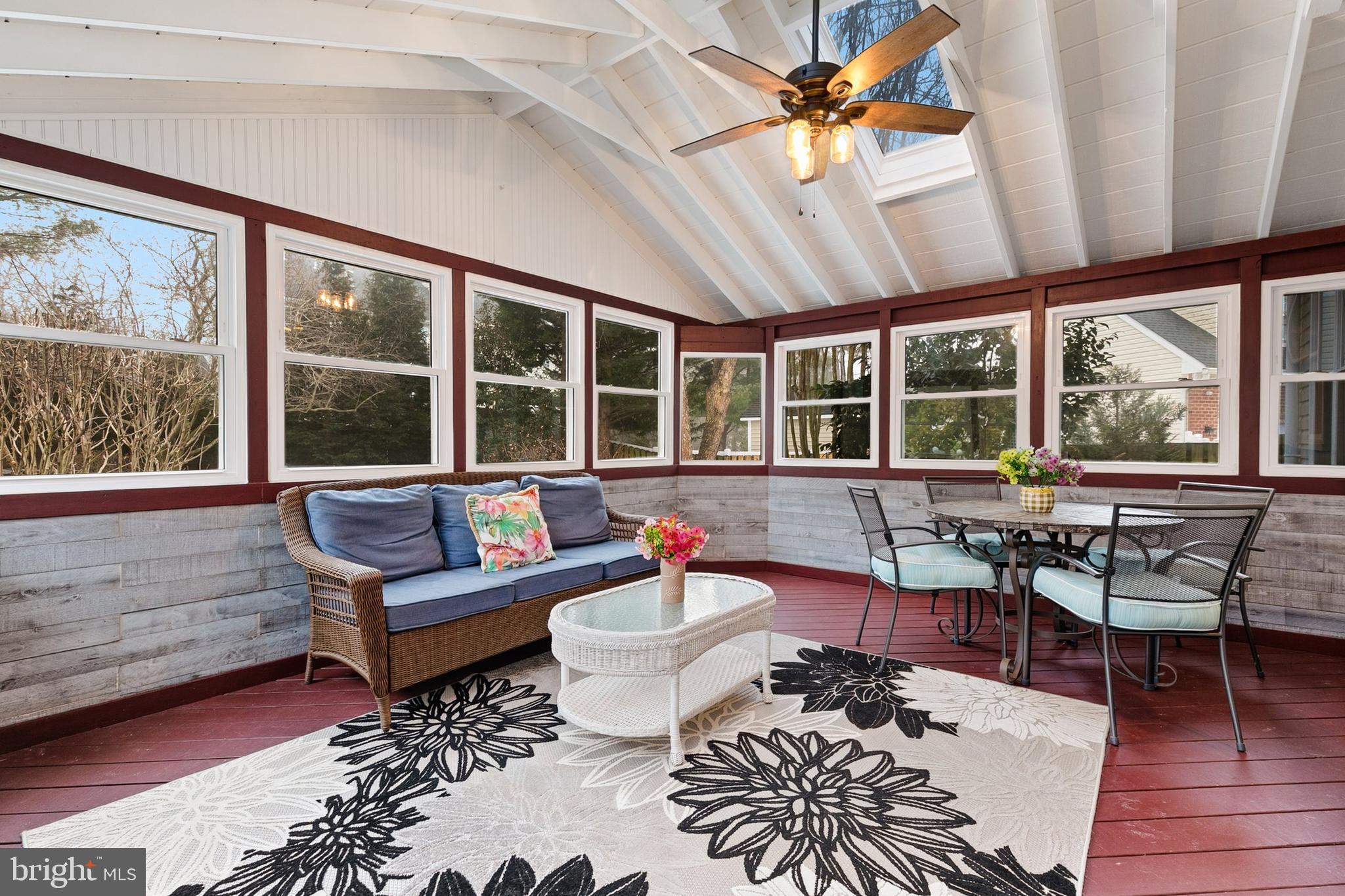 VILLAGE OF RIVER HILL - Residential