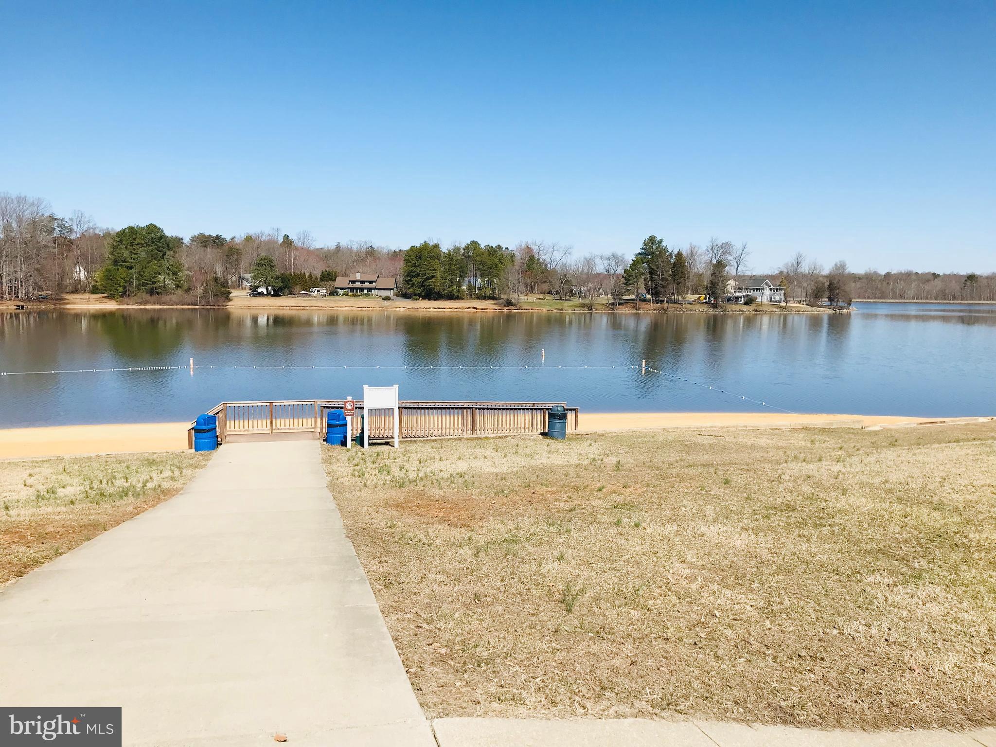 LAKE LAND OR - Residential Lease