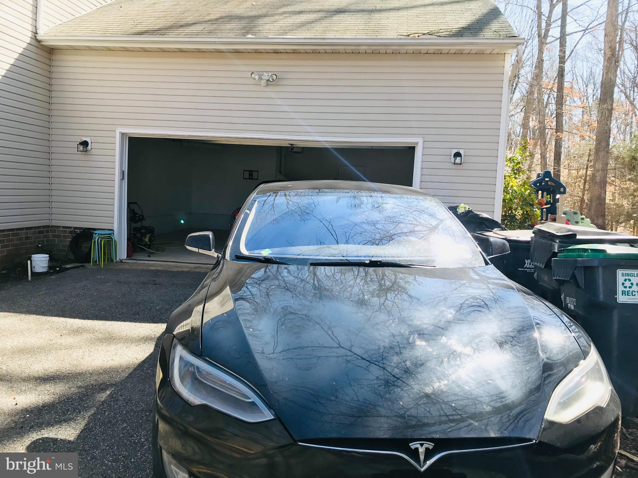 LAKE LAND OR - Residential Lease