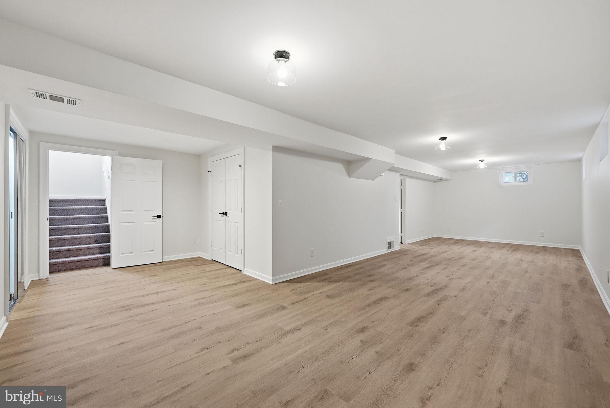 LITTLE ROCKY RUN - Residential