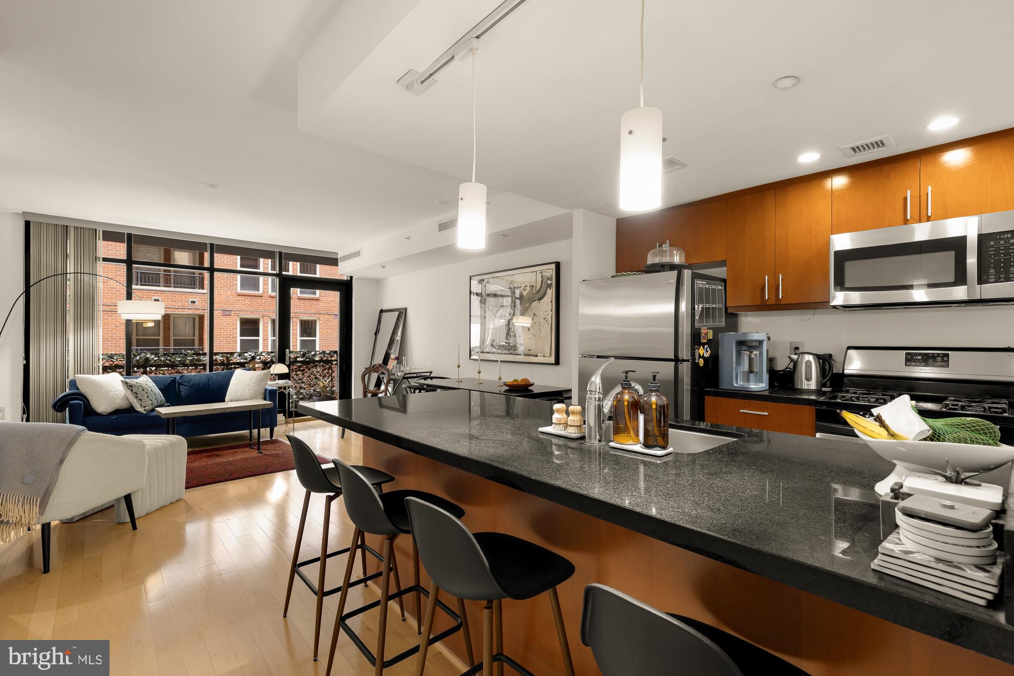 912 F STREET NW 100