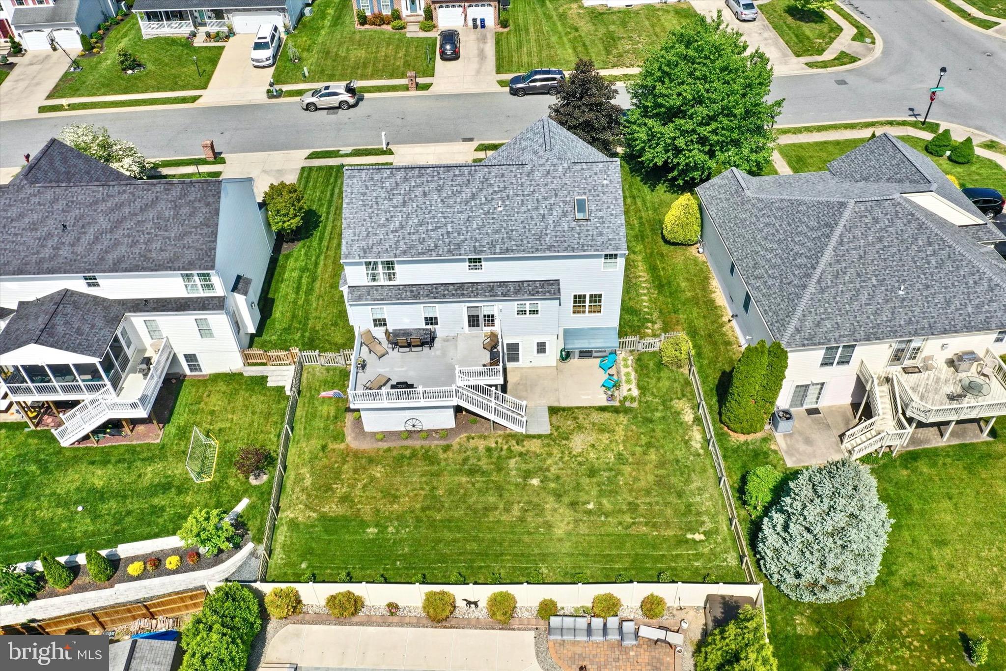 FOREST LAKES - Residential